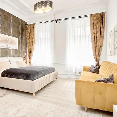 Apartment Royal *
