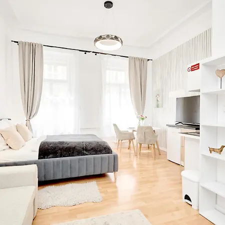 Apartment Royal *